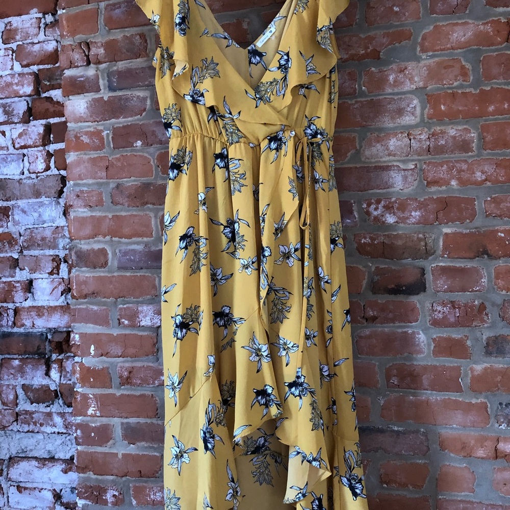 Flirty Floral Faux Wrap Soprano Dress